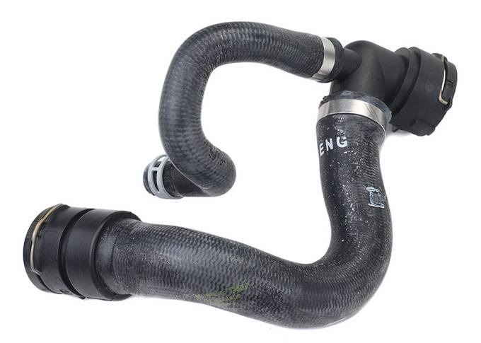 Volvo Engine Coolant Hose - Lower 31261407